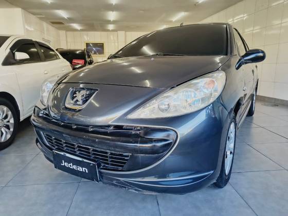 PEUGEOT 207 1.4 XR 8V FLEX 4P MANUAL PEUGEOT 207 1.4 XR 8V FLEX 4P MANUAL